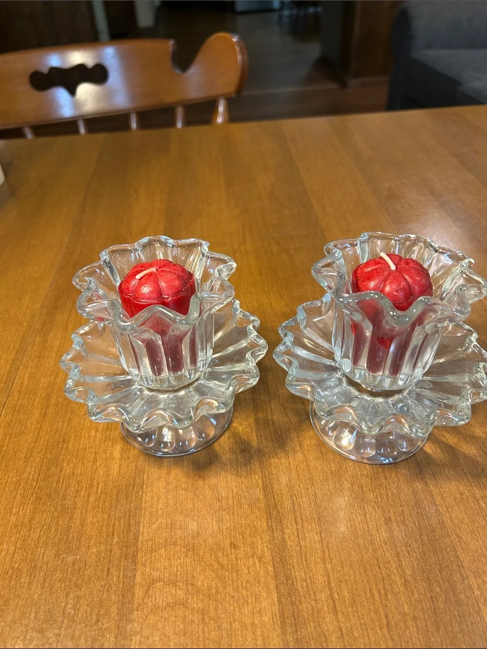 Clear Glass Ruffled Votive Candle Holders with Red Accent Candles